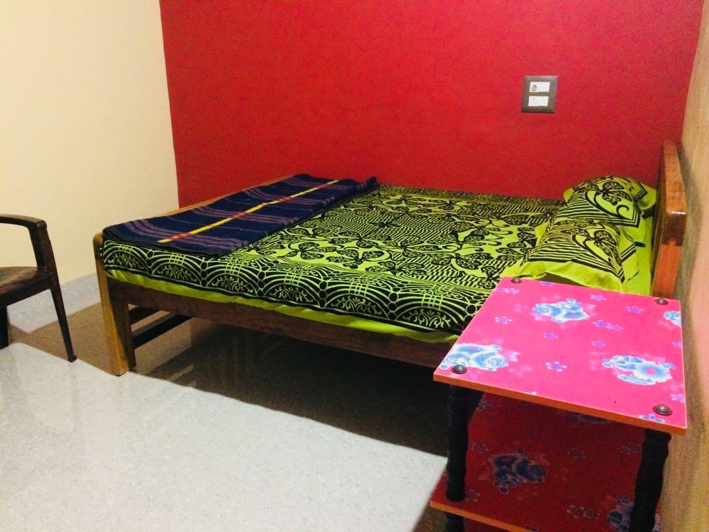 Comfortable Room at Shree Venkateshwara Guest House